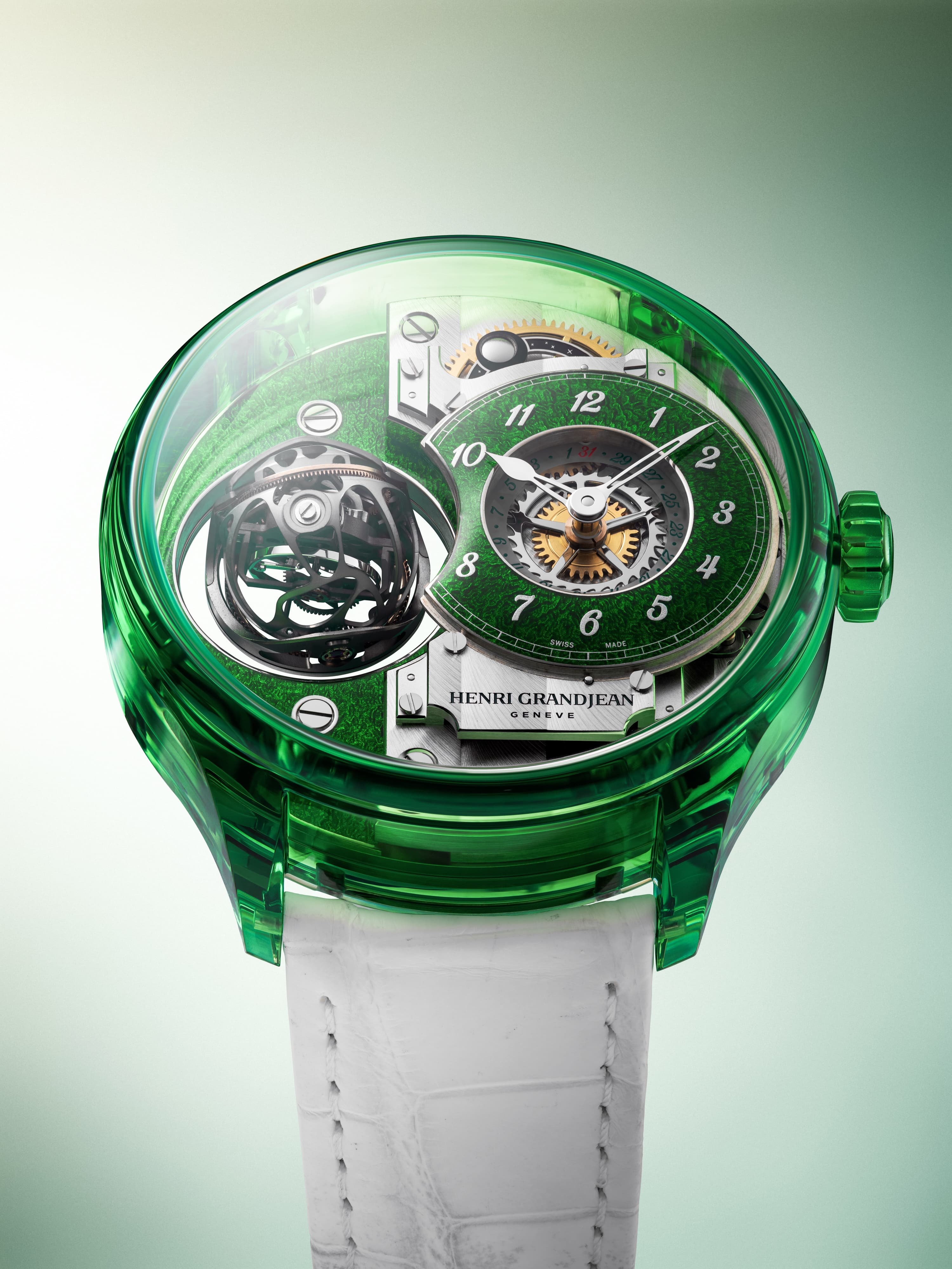 Green sapphire case, front view