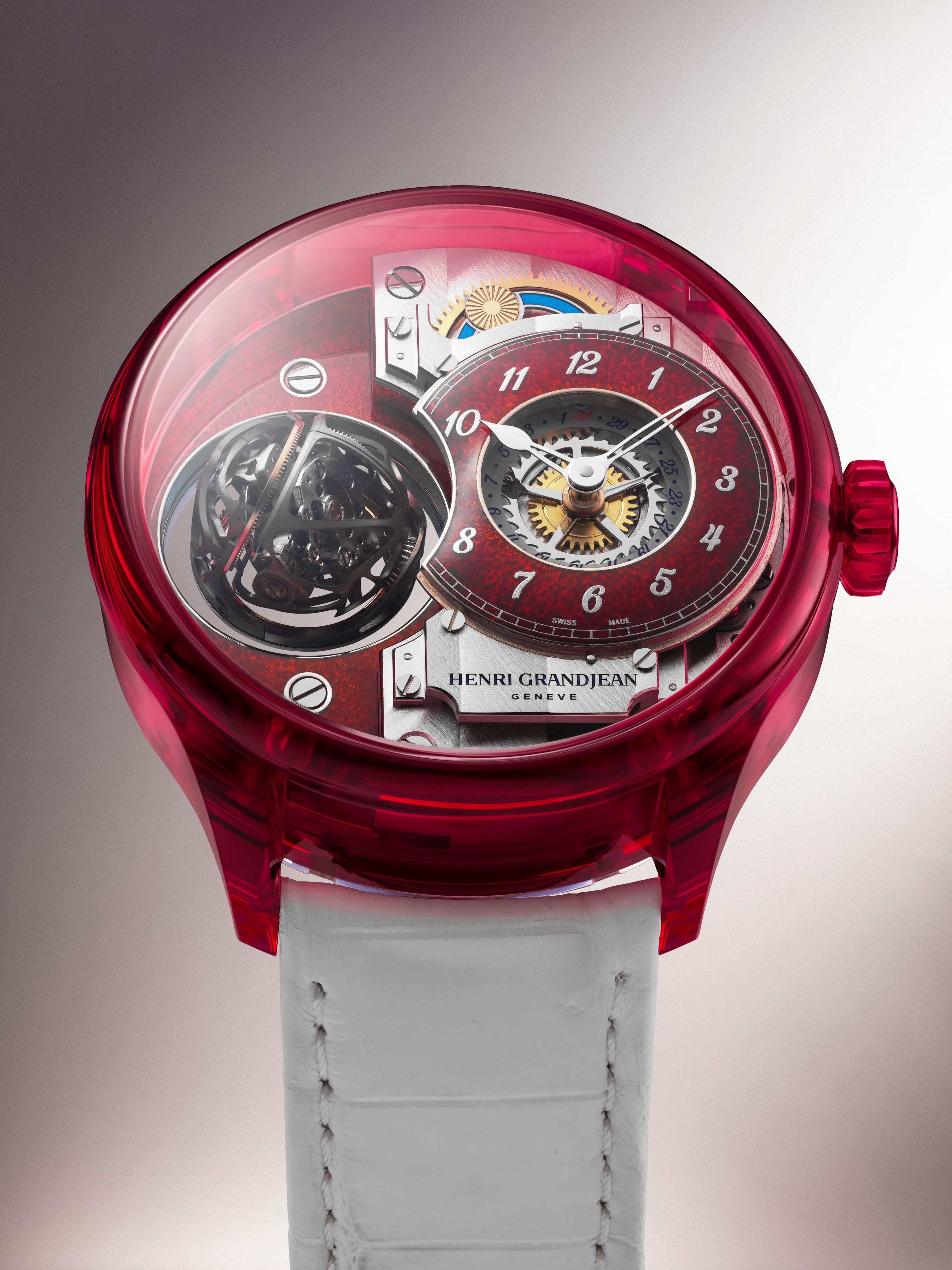 Red sapphire case, front view