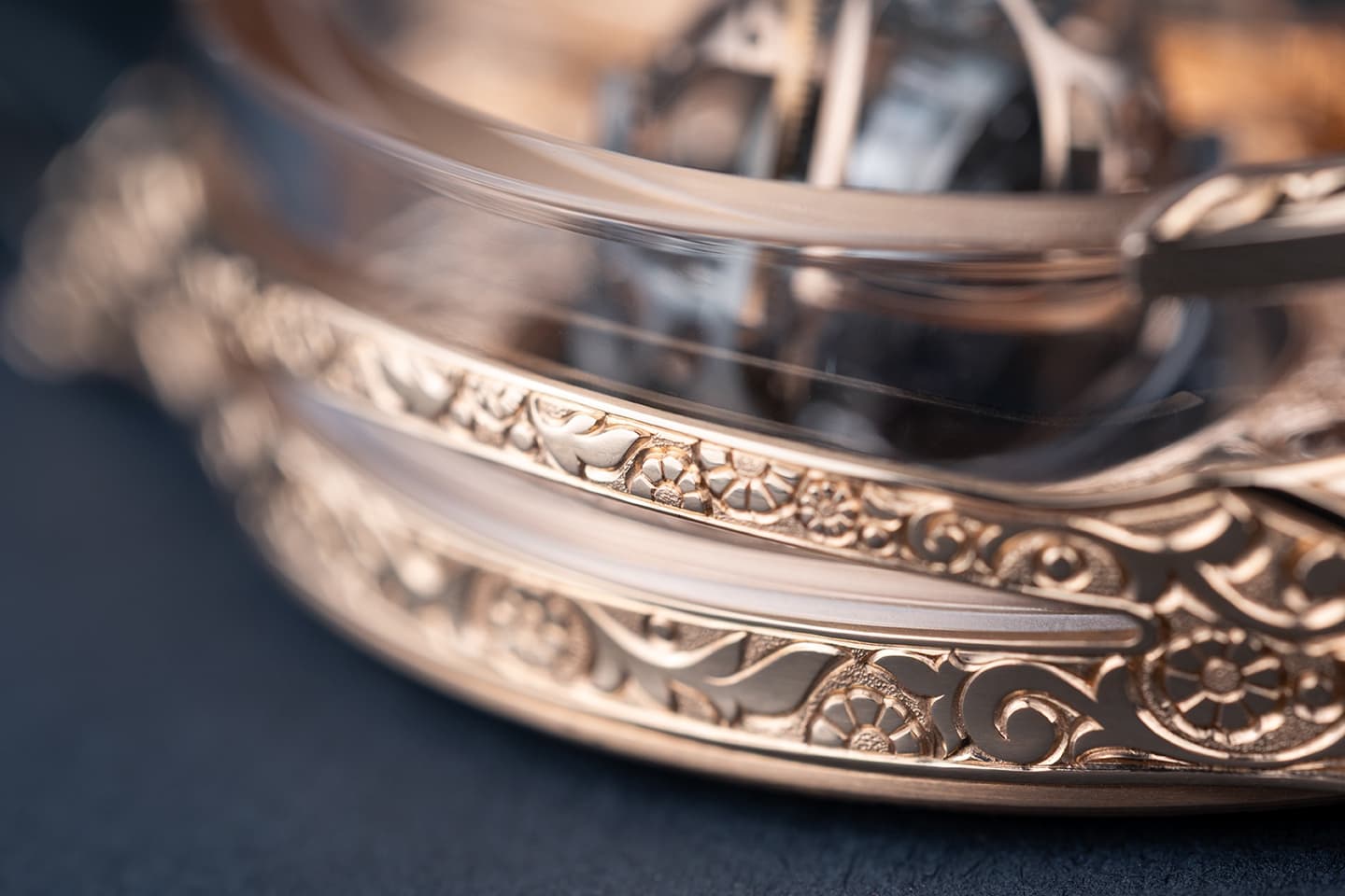 Hand-engraved lug detail